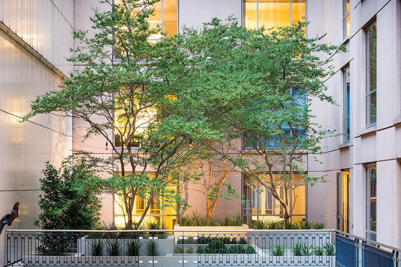 더 웨스틴 멜버른 멜번 외부 사진 The courtyard at the center of the building
